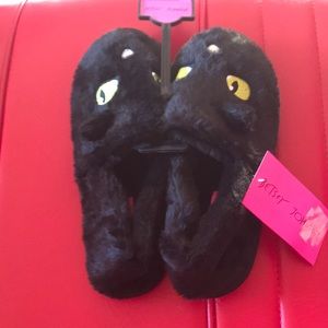 NWOT Betsey Johnson cat slippers